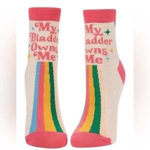 Blue Q My Bladder Owns Me Women's Novelty Ankle Socks Multicolor Rainbow Funny